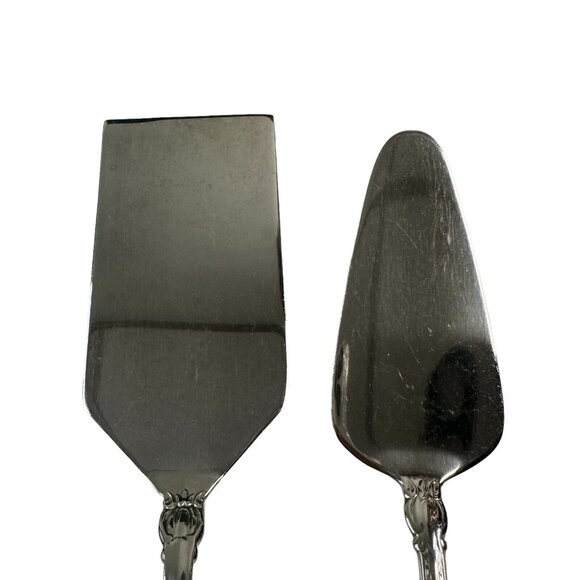 Reed & Barton GWYNETH Stainless Steel Pie Server and Lasagna Server Set of 2 - Picture 6 of 9